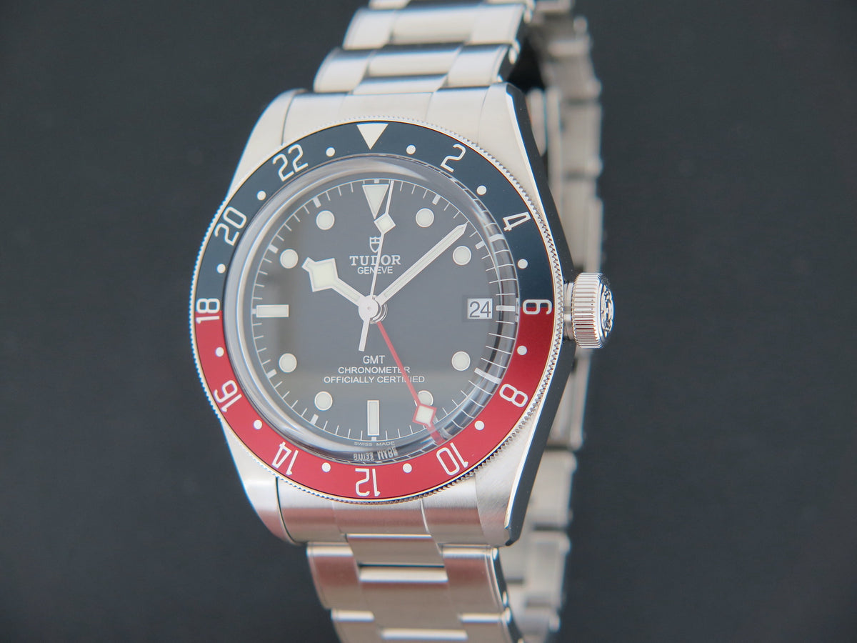 Tudor Black Bay GMT 79830RB NEW (1)