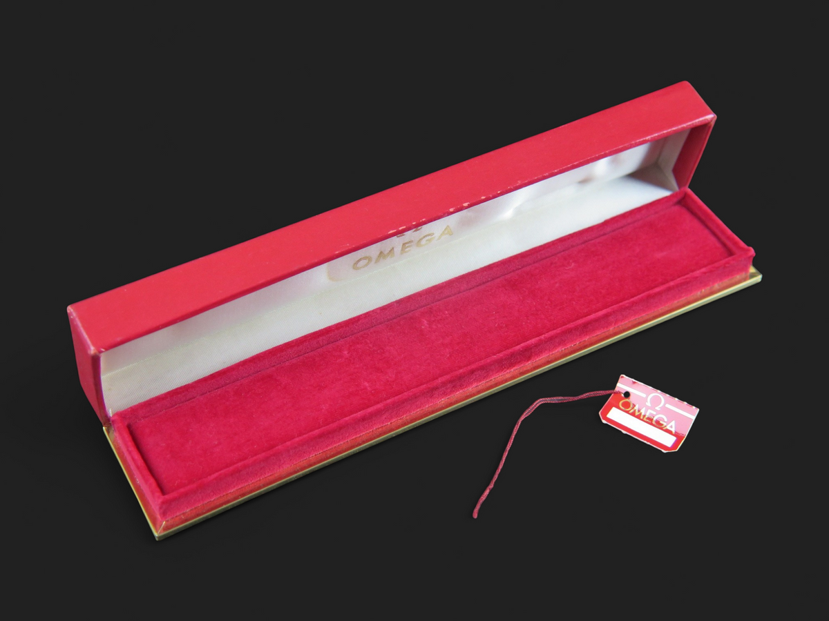 Omega Vintage Box (1)
