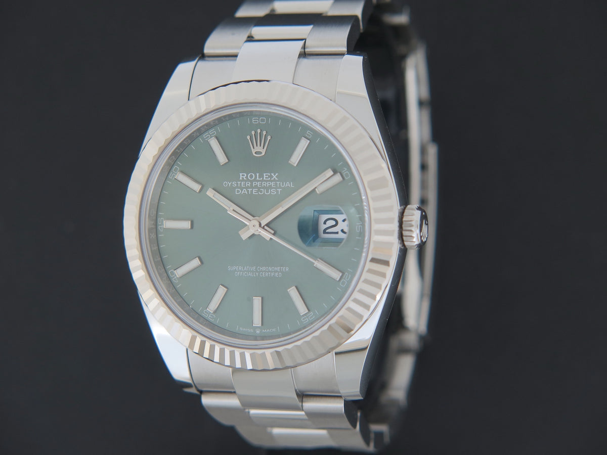 Rolex Datejust 41 Mint Green Dial 126334 NEW (1)