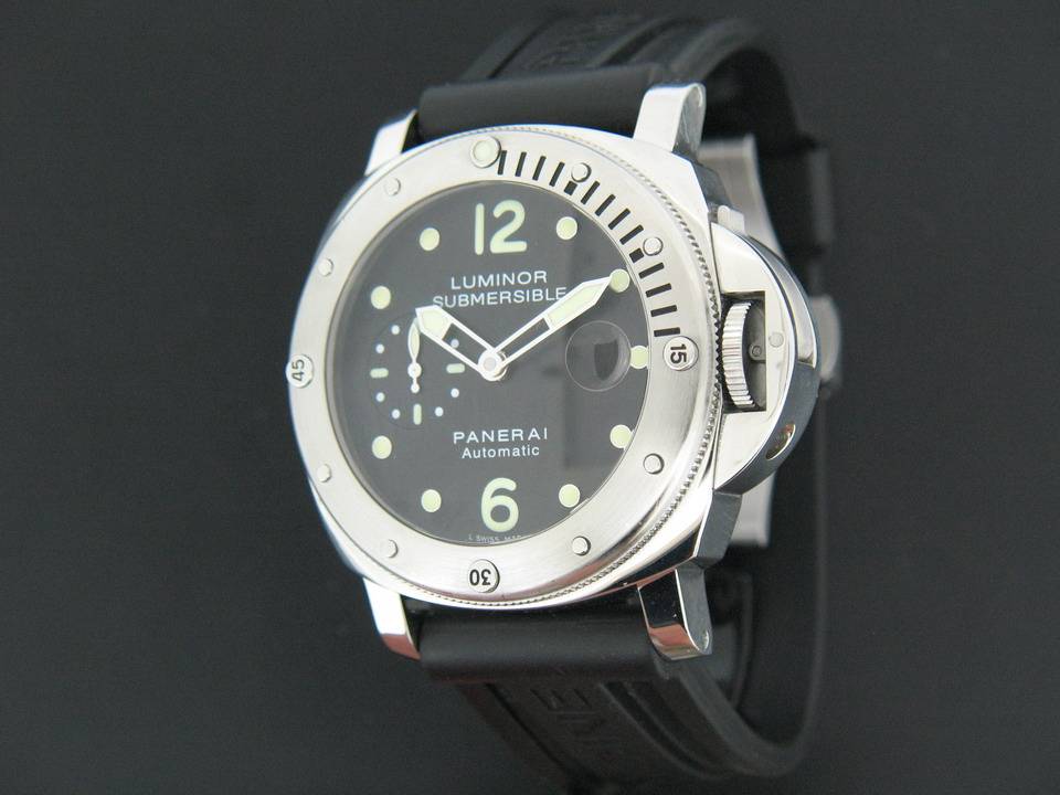 Panerai Luminor Submersible (1)