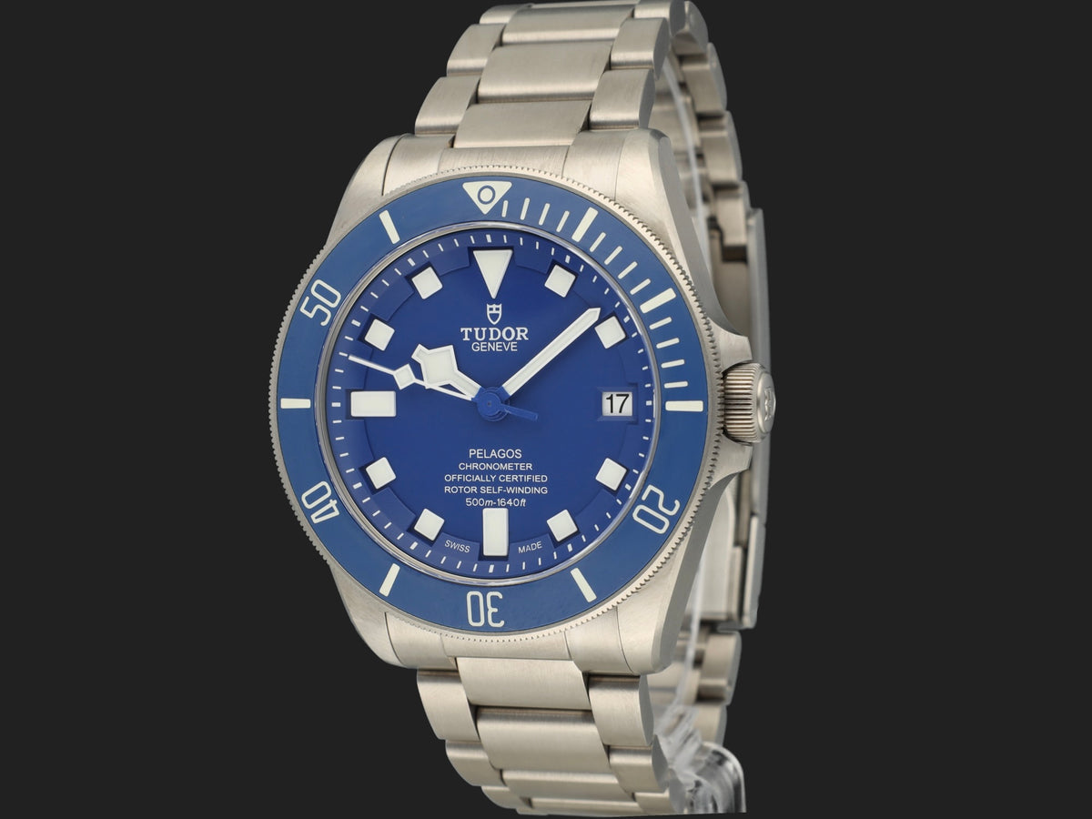 Tudor Pelagos Blue Dial 25600TB (1)