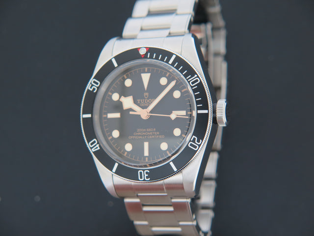 Tudor Heritage Black Bay