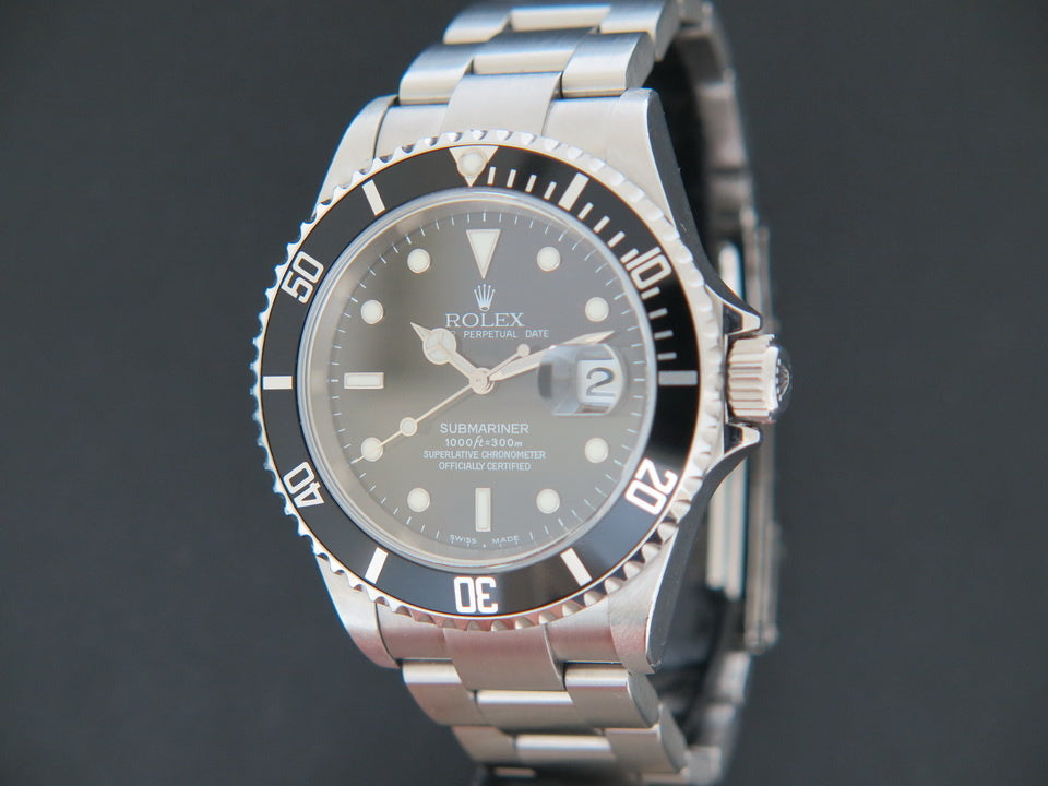 Rolex Submariner Date 16610 (1)