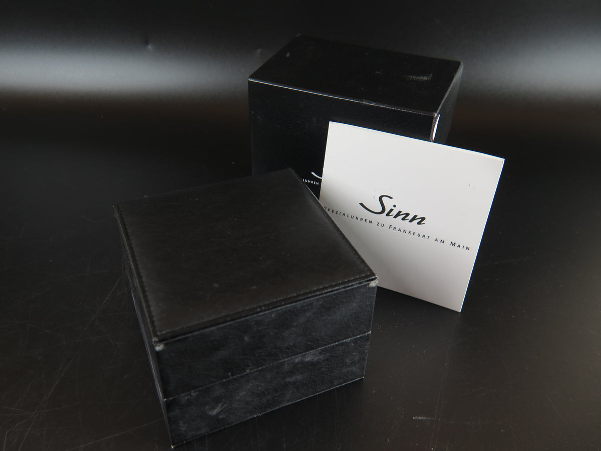 Sinn Box (1)