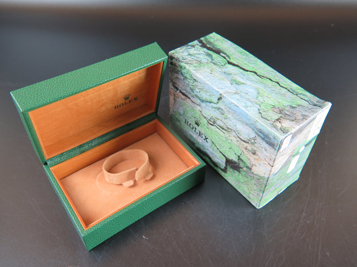 Rolex Box Set for 16220 White (1)