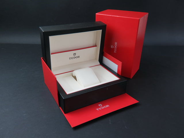 Tudor Box Set ref.44092.04