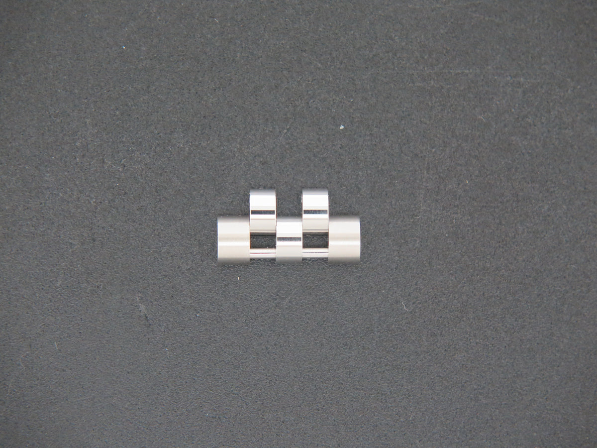 Rolex New Link For Sky-Dweller Steel (1)