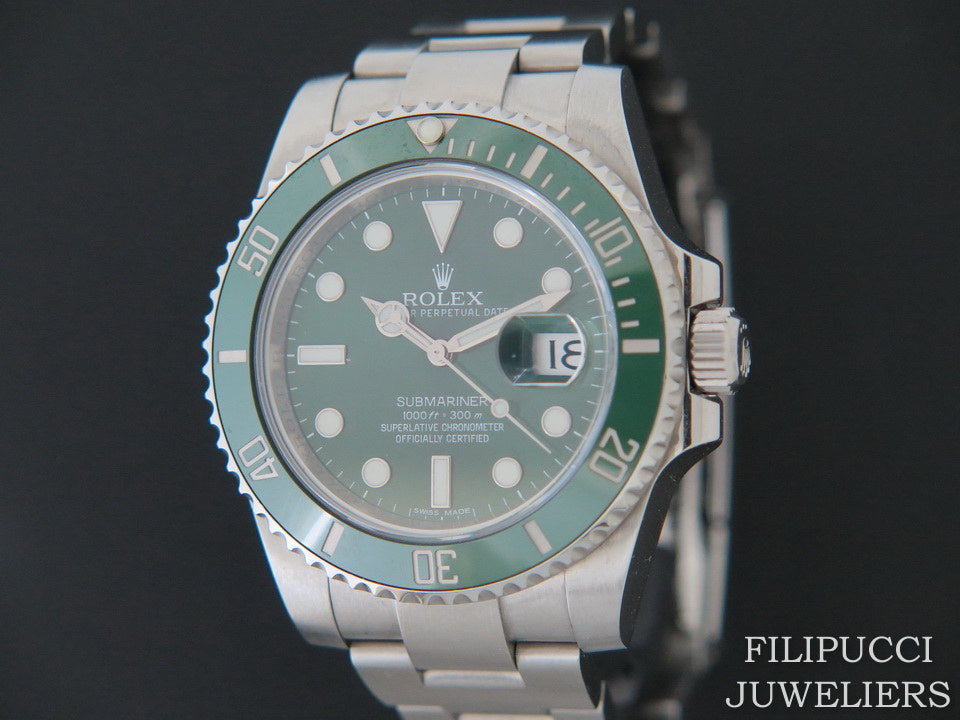 Rolex Submariner Date 116610LV  (1)