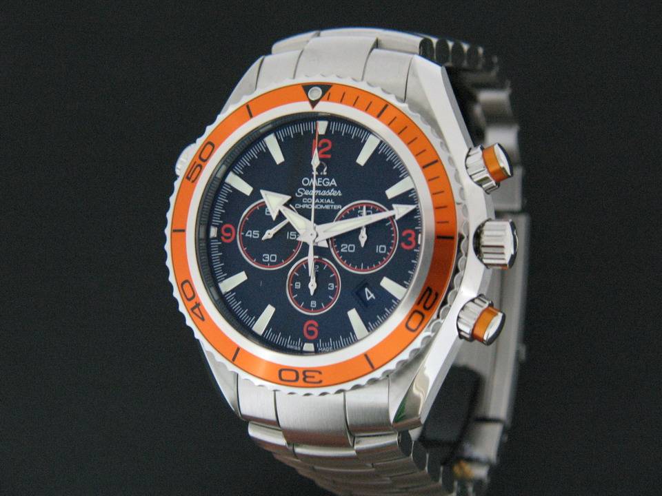 Omega Seamaster Planet Ocean Co-axial Chronometer (1)