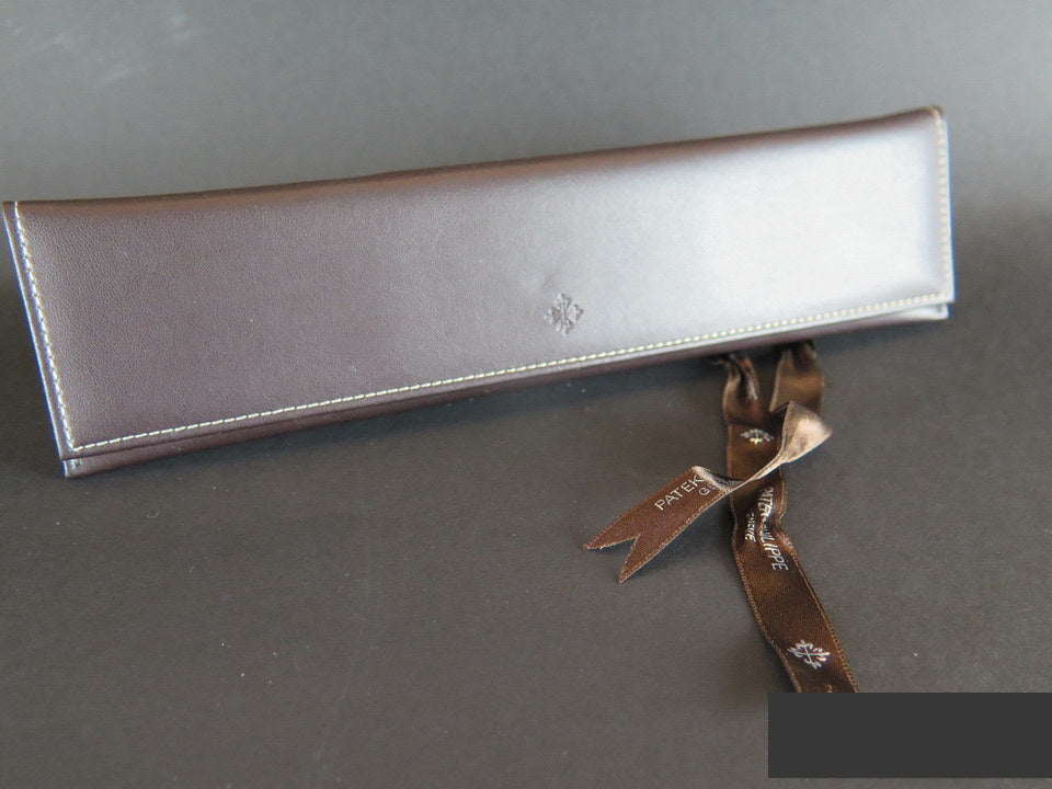 Patek Philippe Leather Travel pouch  (1)