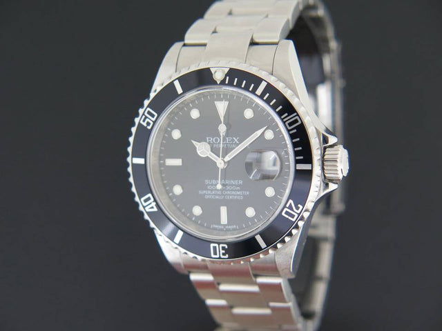 Rolex Oyster Perpetual Submariner Date