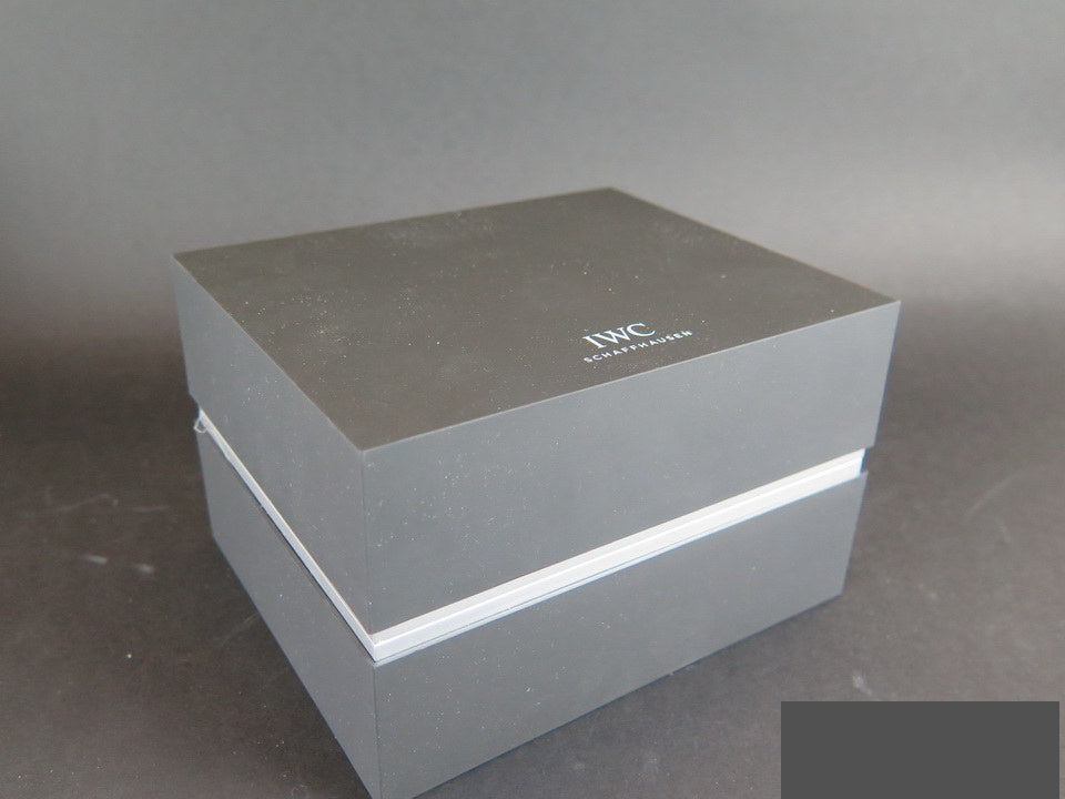 IWC  Box  (1)