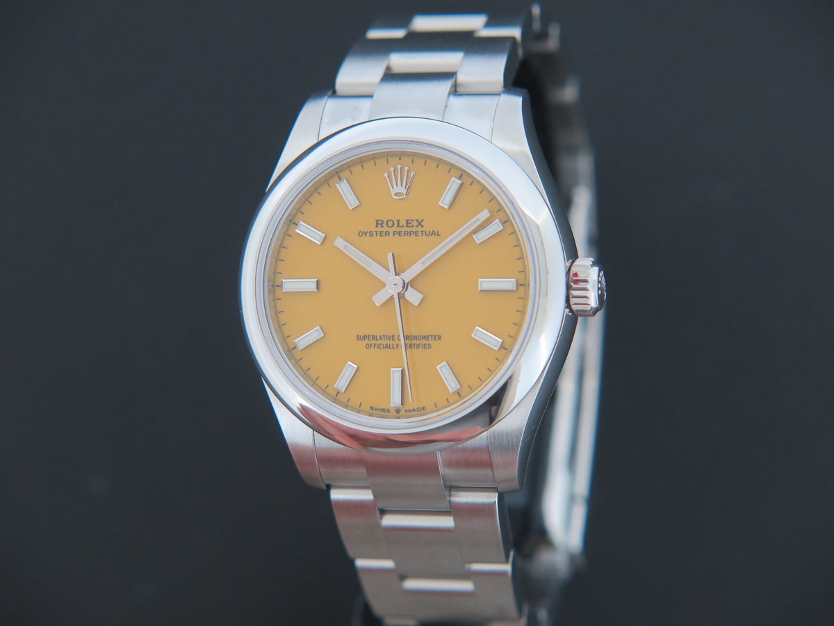 Rolex Oyster Perpetual 31 Yellow Dial 277200  (1)
