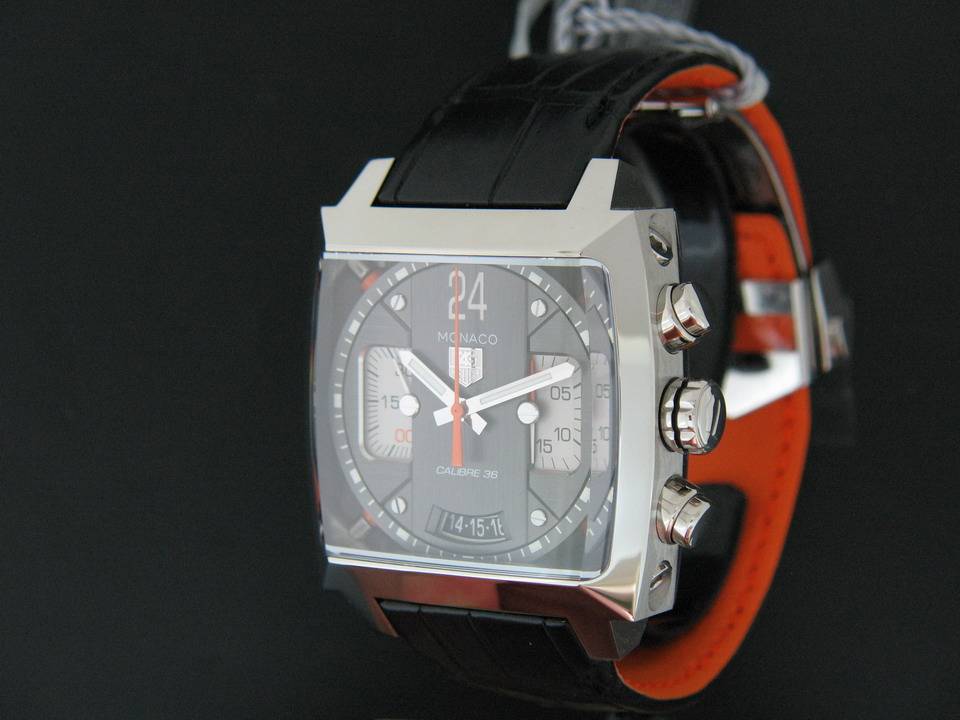 Tag Heuer Monaco Twenty Four Chronograph  (1)