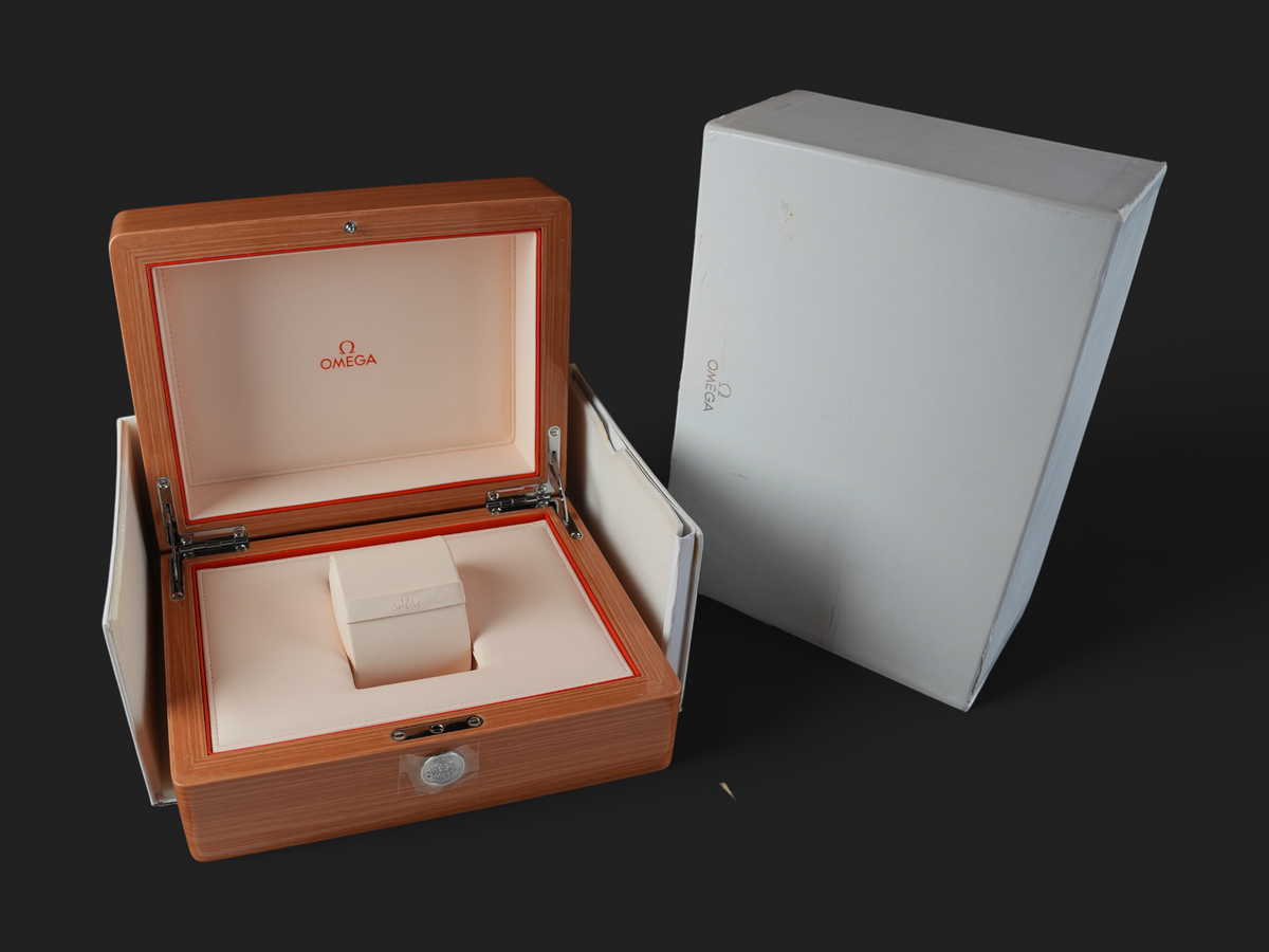 Omega Box Set      (1)