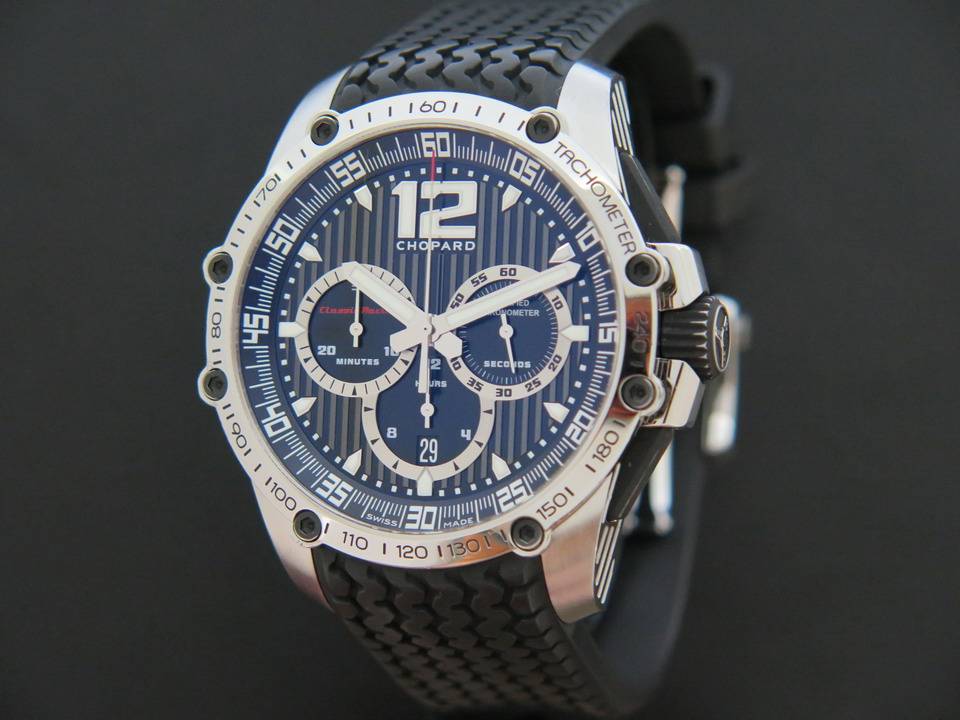 Chopard Classic Racing Superfast Chrono (1)