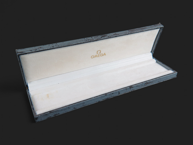 Omega Vintage Box