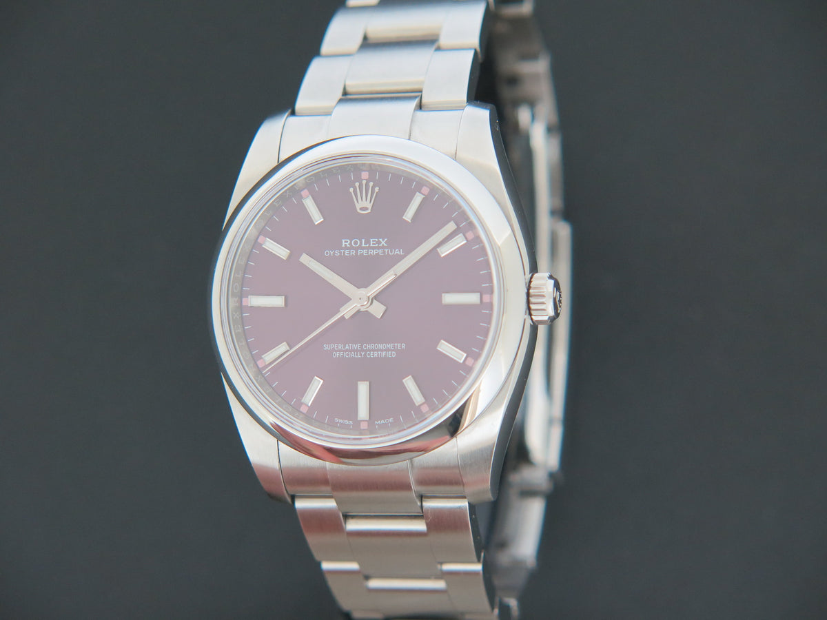Rolex Oyster Perpetual 34 Red Grape Dial 114200  (1)