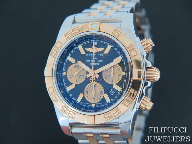 Breitling Chronomat 44 Gold/Steel Black Dial