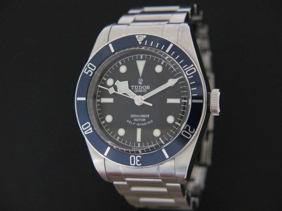 Tudor Heritage Black Bay Blue (1)