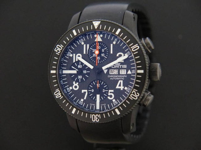 Fortis B-42 Black Chrono Carbon Dial