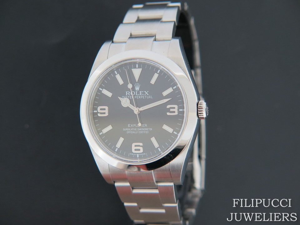 Rolex Explorer 39MM 214270 (1)