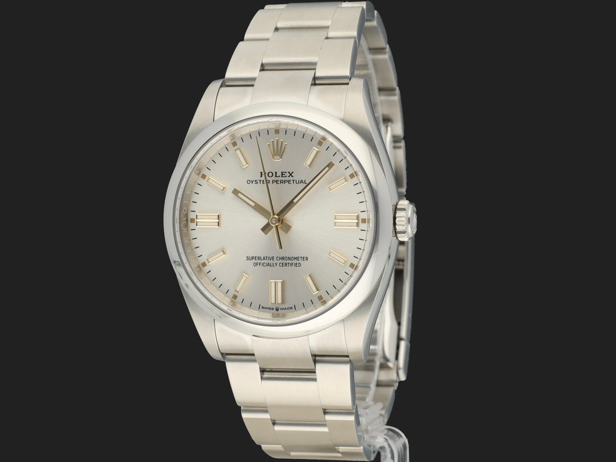 Rolex Oyster Perpetual 36 Silver Dial 126000 NEW (1)