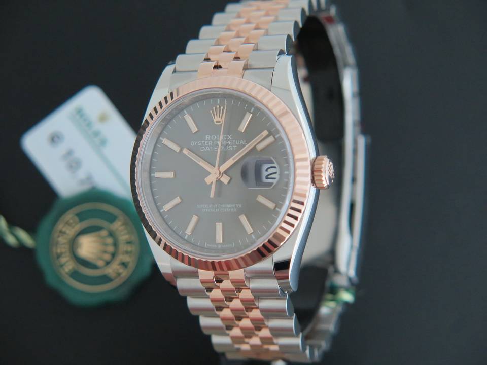 Rolex Datejust NEW 126231 Everose/Steel Dark Rhodium Dial (1)