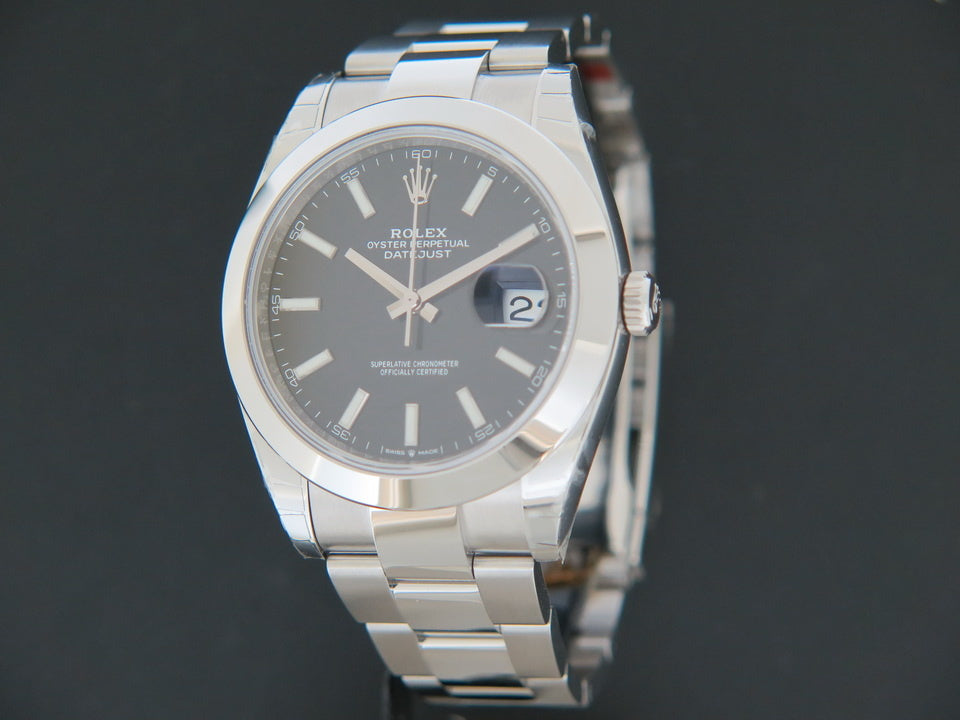 Rolex Datejust 41 Black Dial NEW 126300 "FULL STICKERS"  (1)
