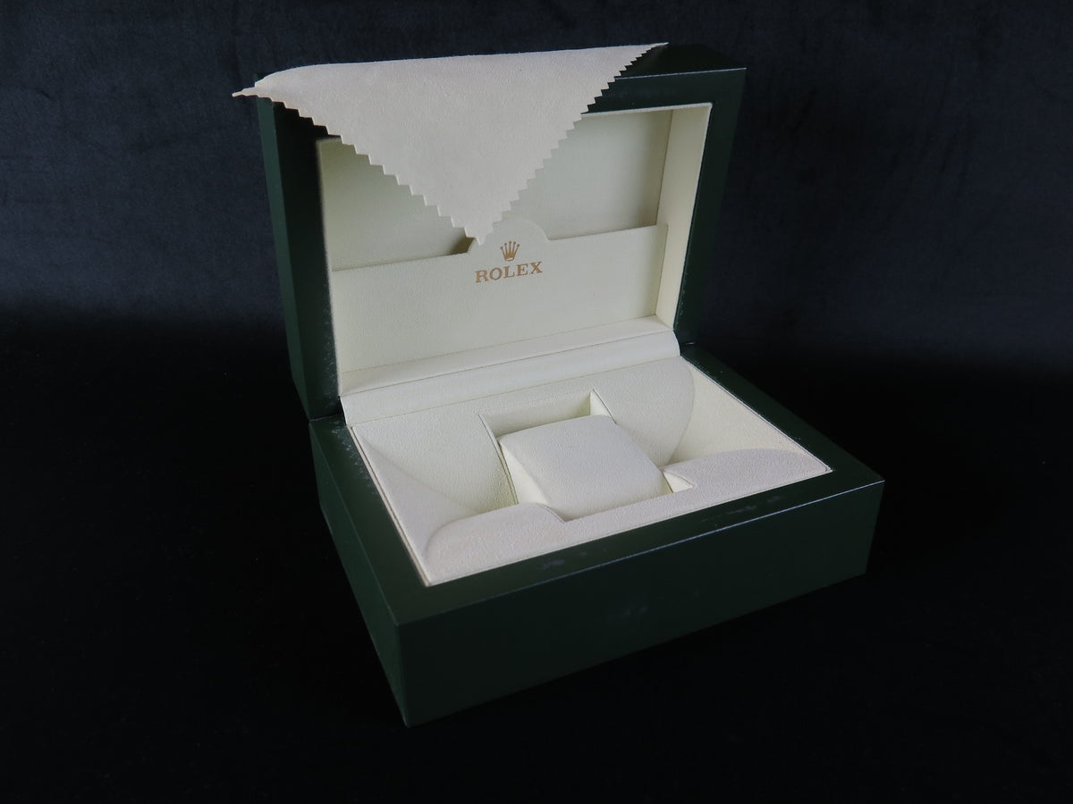 Rolex Medium Box (1)
