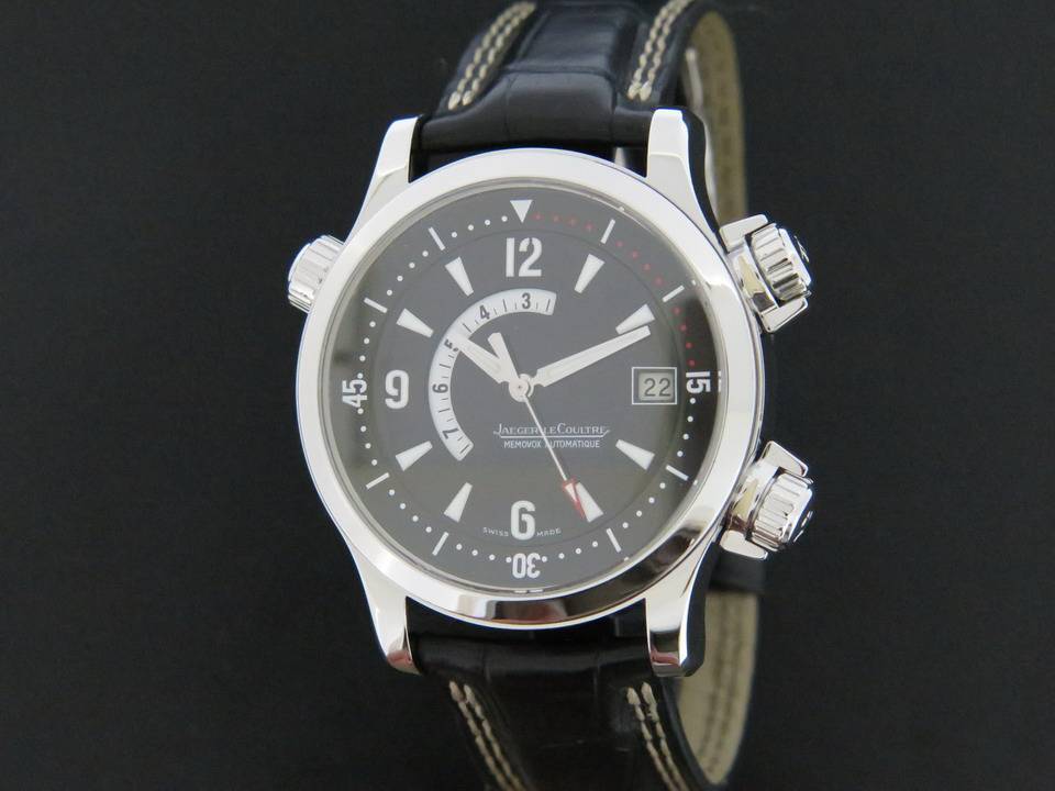 Jaeger-LeCoultre Master Compressor Memovox (1)