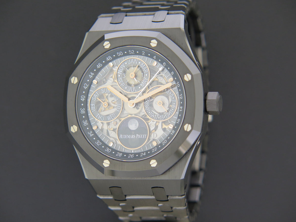 Audemars Piguet Royal Oak Perpetual Calendar Openworked Ceramic 26585 CE (1)