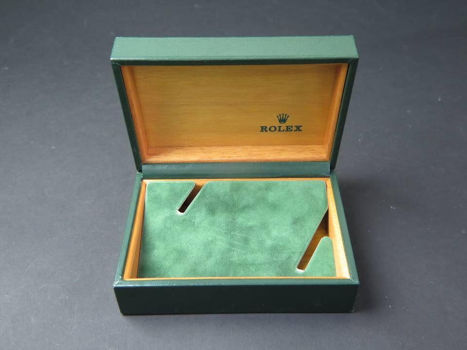 Rolex box (1)