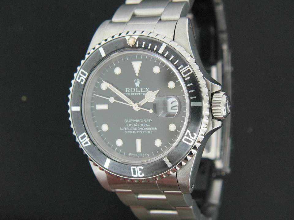 Rolex Oyster Perpetual Submariner Date (1)
