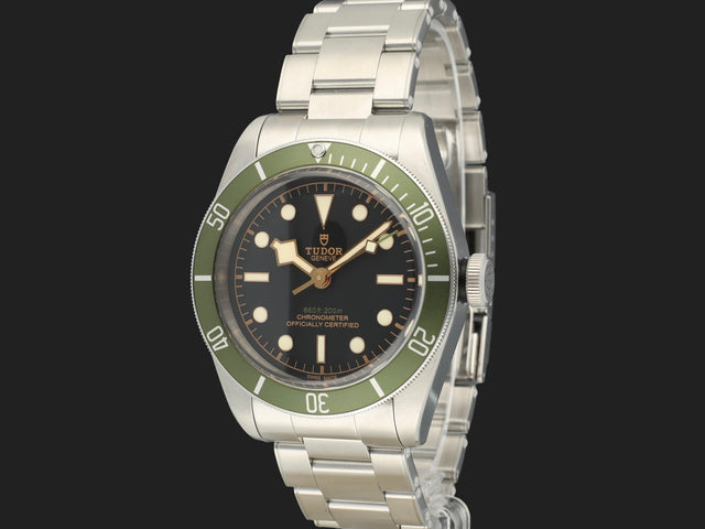 Tudor Heritage Black Bay Harrods 79230G