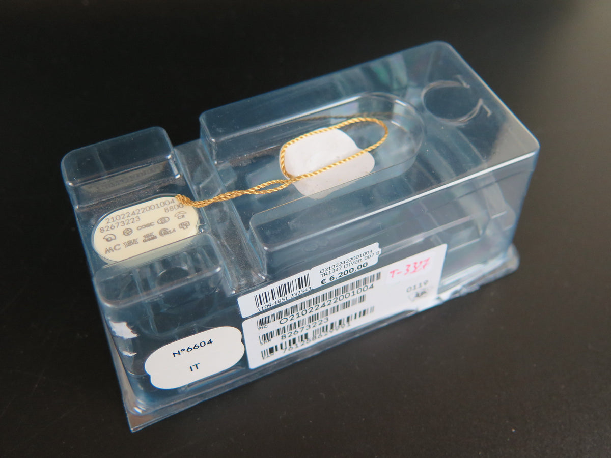 Omega Travel Box (1)