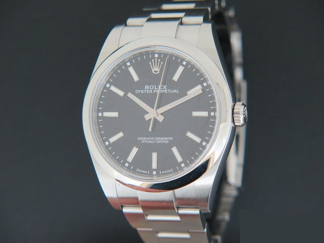 Rolex Oyster Perpetual 34 Black Dial MODEL