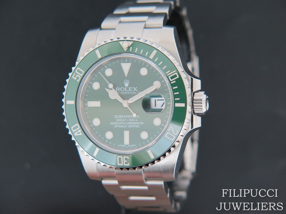 Rolex Submariner Date 116610LV     (1)