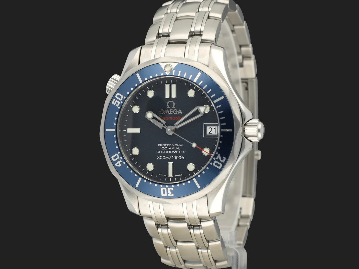 Omega Seamaster Diver 300M Co-Axial Master Chronometer Blue Dial 22228000 (1)