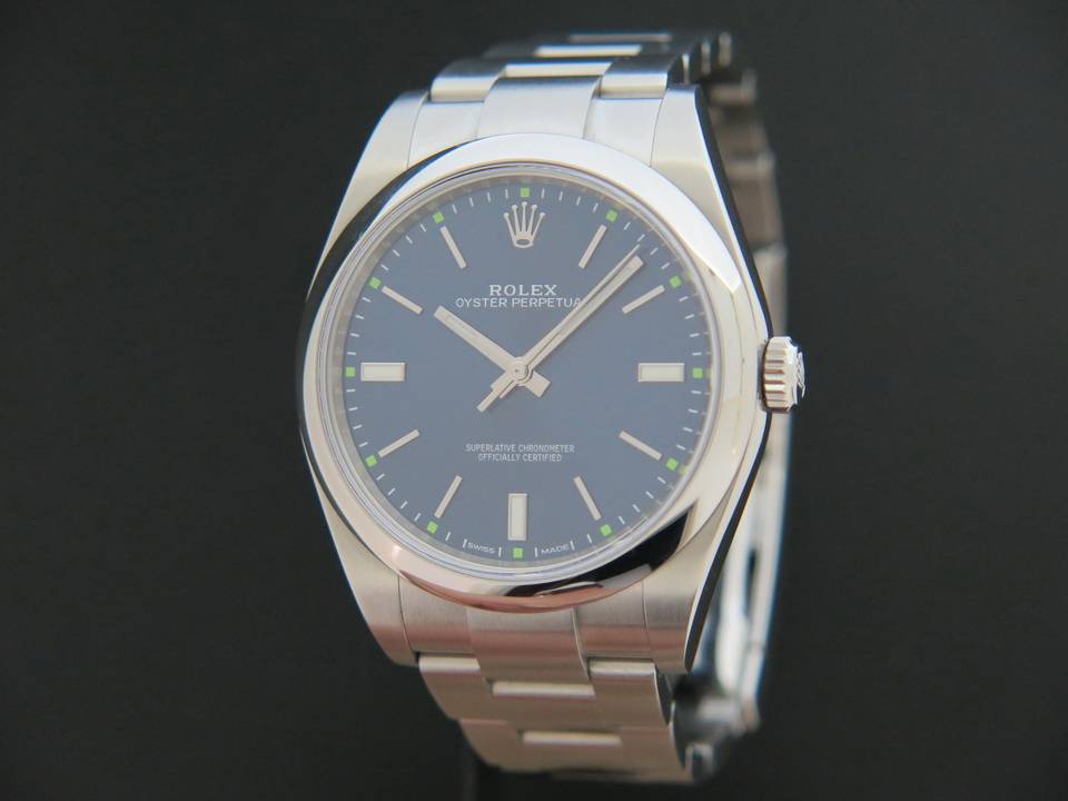 Rolex Oyster Perpetual 114300 Blue NEW (1)