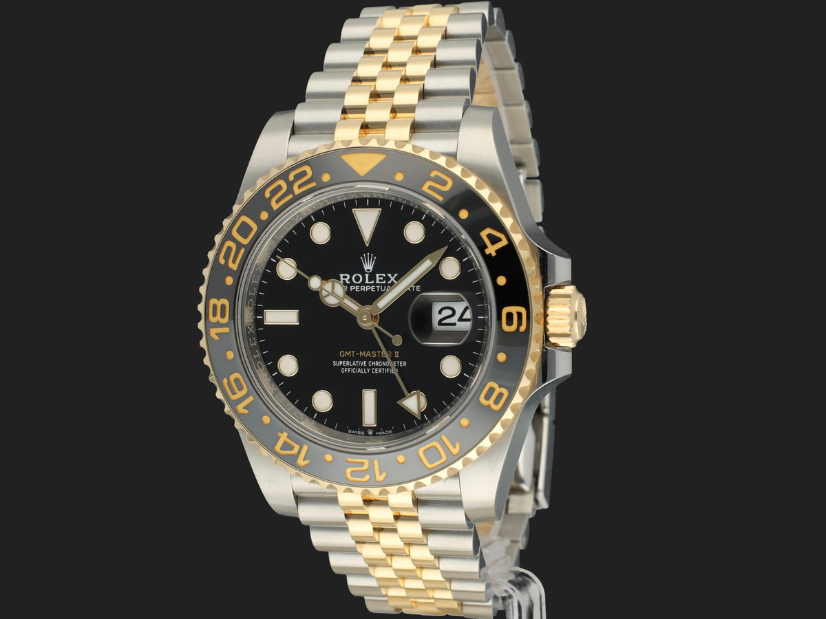 Rolex GMT-Master II Gold/Steel 126713GRNR (1)