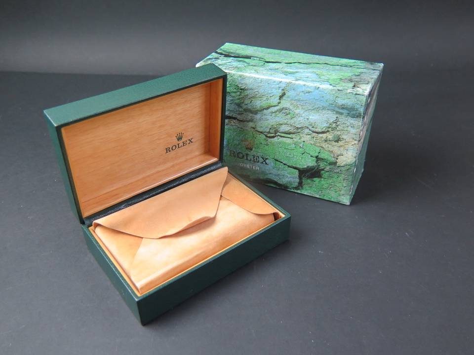 Rolex box (1)