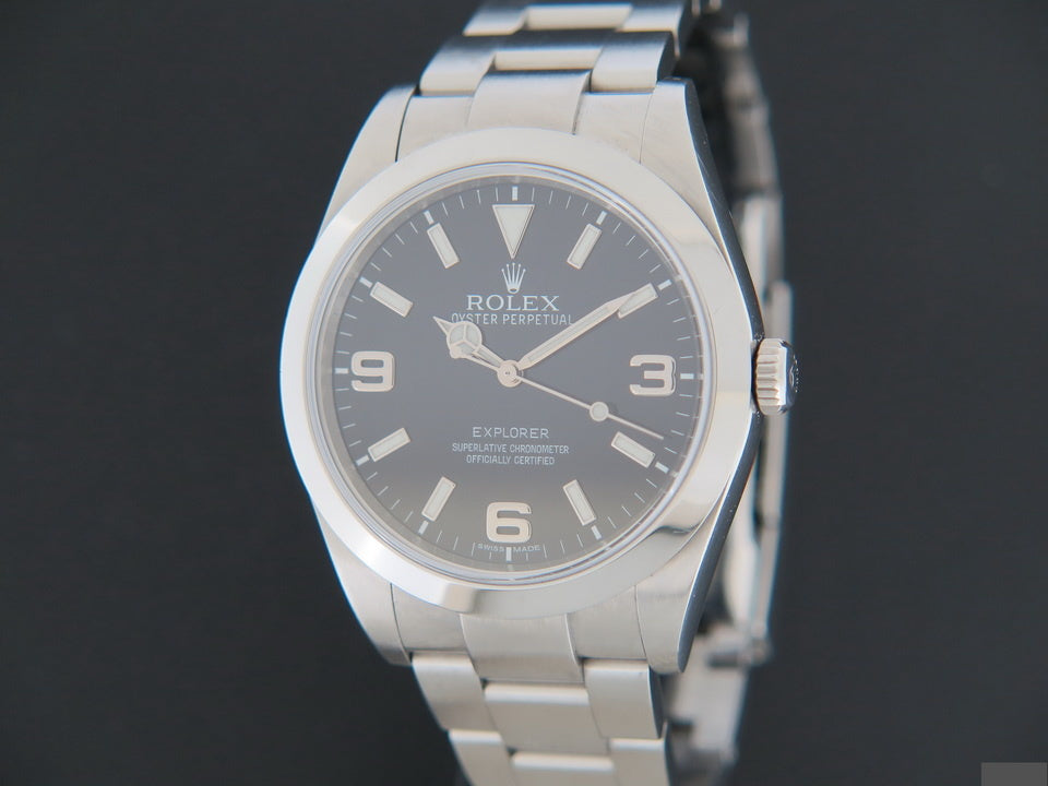 Rolex Explorer 39MM 214270 (1)