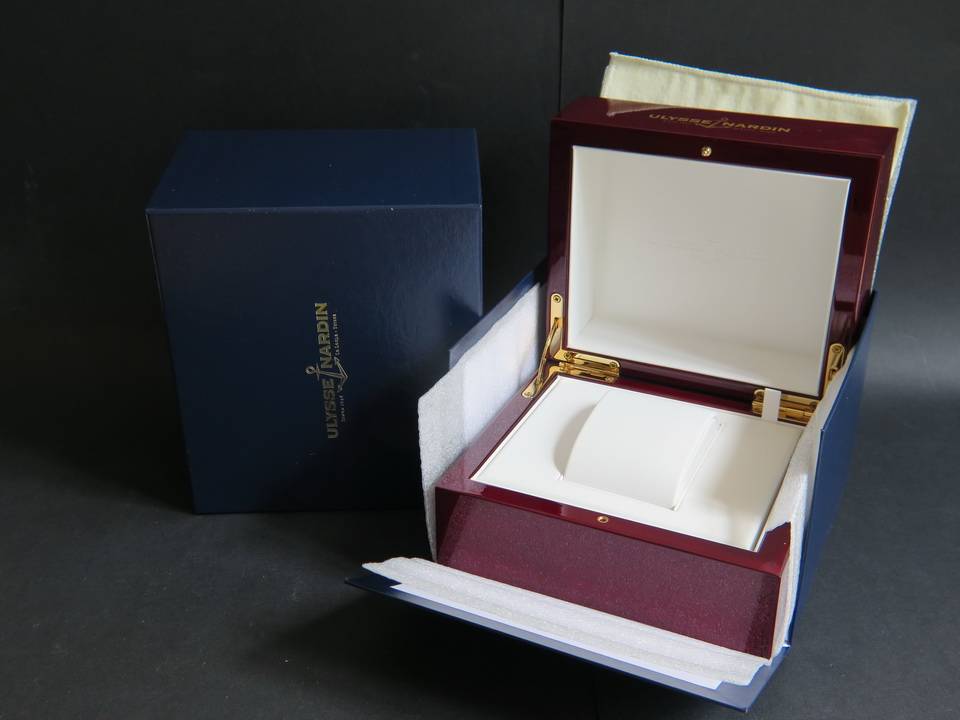 Ulysse Nardin Box (1)