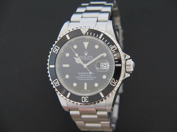 Rolex Oyster Perpetual Submariner Date