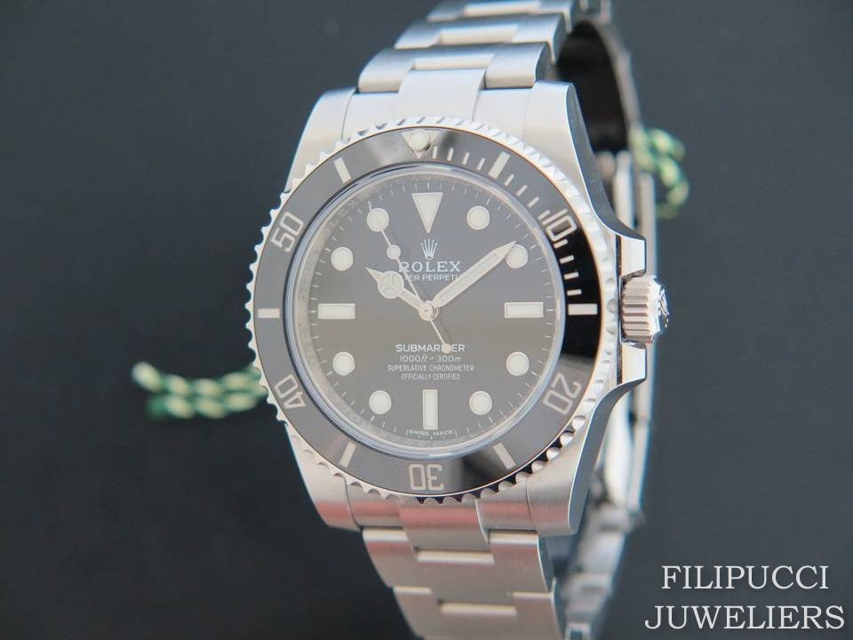 Rolex Submariner No Date NEW 114060  (1)