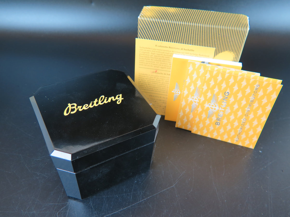 Breitling Box set with booklets (1)