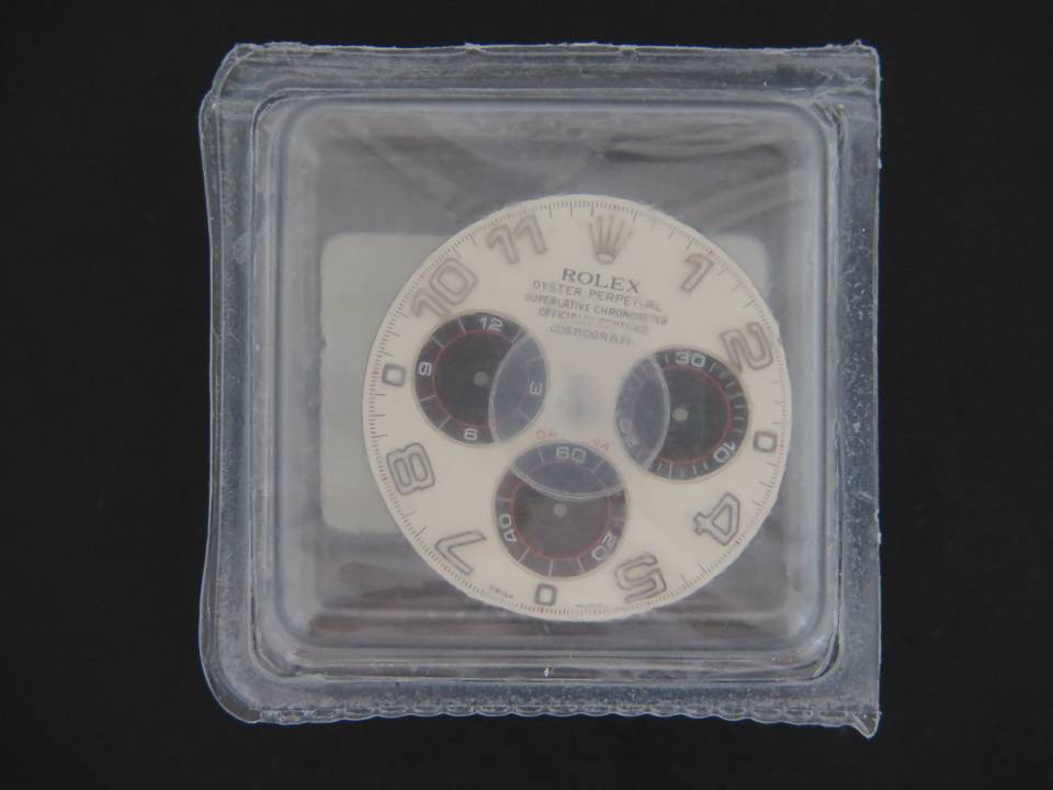 Rolex Rolex Daytona White Racing Dial NEW Green SuperLuminova (1)
