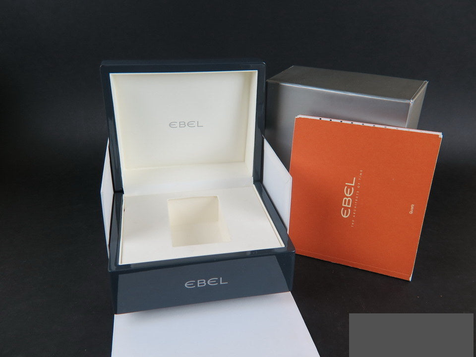 Ebel Watch box set, with manual (1)