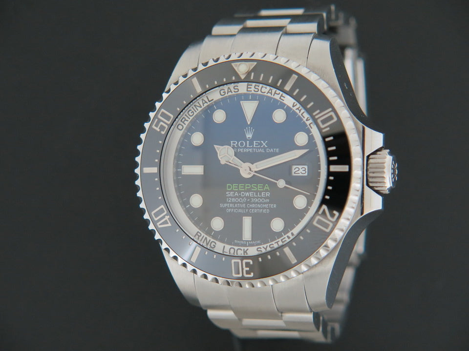 Rolex Sea-Dweller Deepsea D-Blue 116660 (1)